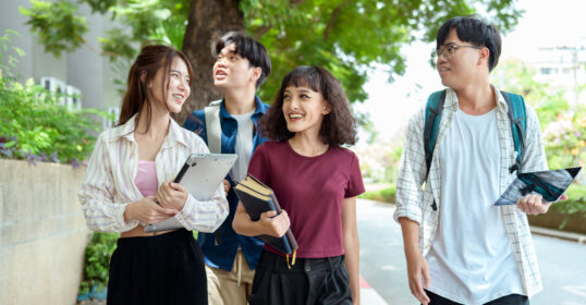 long-term Spanish courses,Spanish courses in Spain,visa Spanish course,study visa Spain,accredited Spanish schools,learn Spanish in Spain,Spanish courses for adults