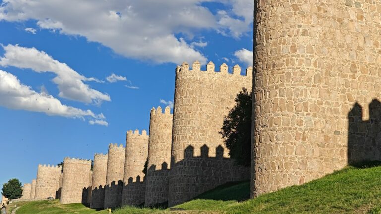 Discover Ávila, Spain