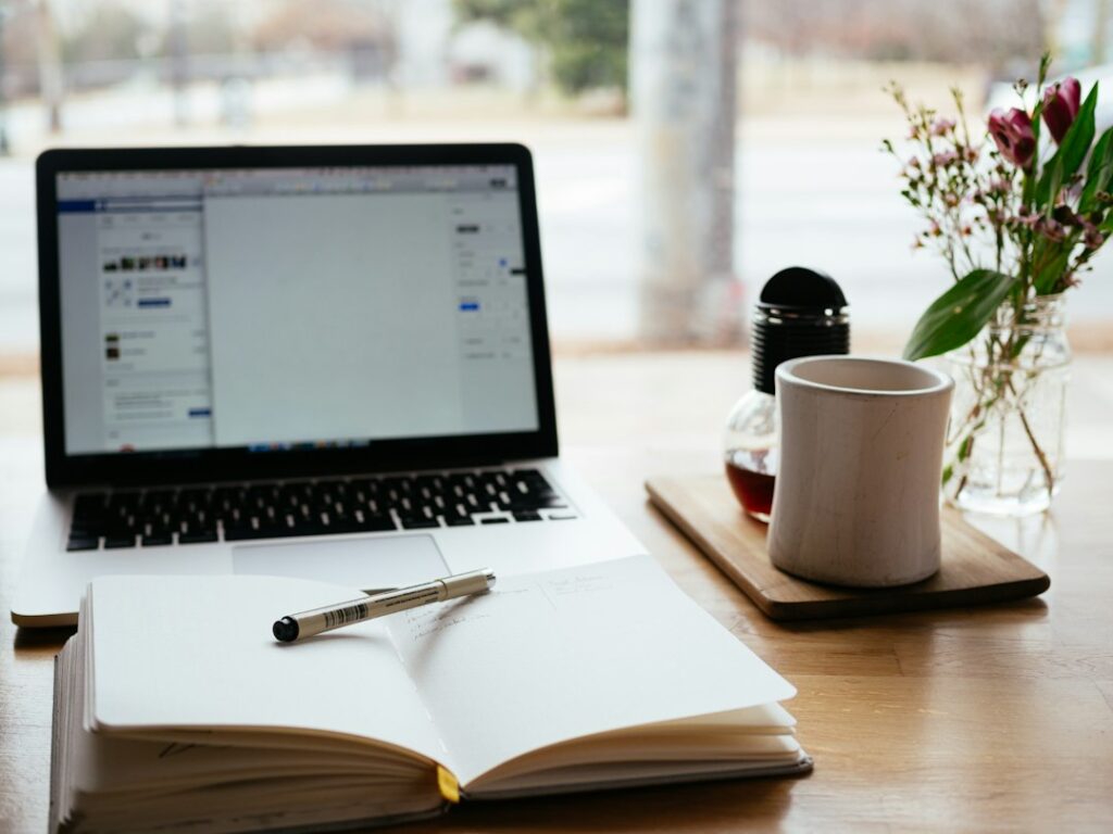 Illustrative photograph for Online Spanish Courses | Learn from Anywhere with HolaSpain
